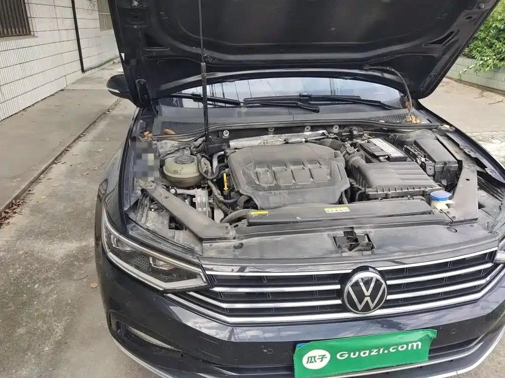 2020 Volkswagen Passat 330TSI DSG Luxury — миниатюра 21