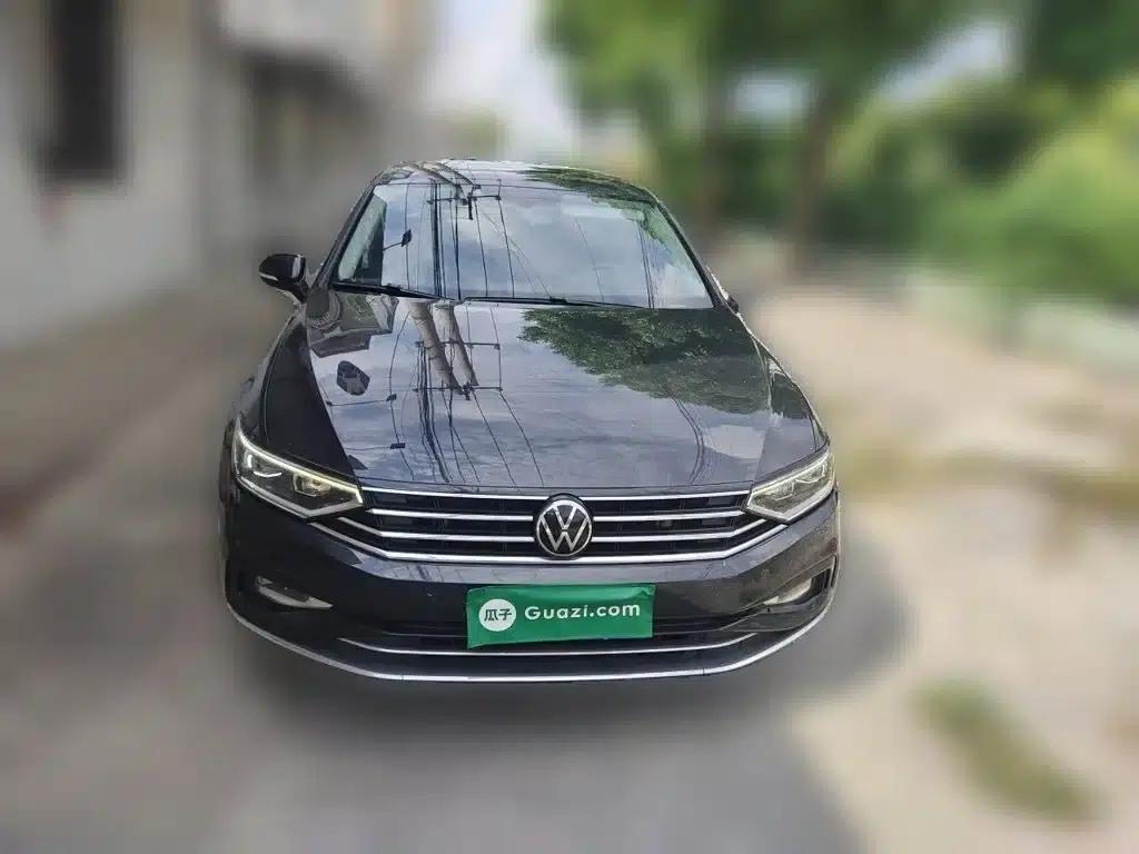 2020 Volkswagen Passat 330TSI DSG Luxury — миниатюра 24