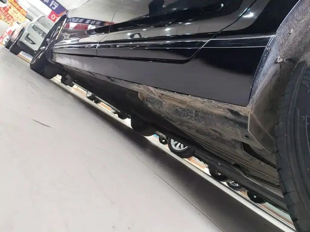 2020 Volkswagen Passat 330TSI DSG Leading Edition — миниатюра 22