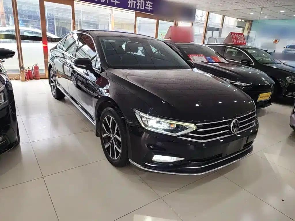 2020 Volkswagen Passat 330TSI DSG Leading Edition — миниатюра 4