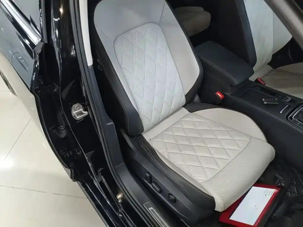 2025 Volkswagen Magotan Facelift Edition, 330TSI DSG Luxury Model — миниатюра 25