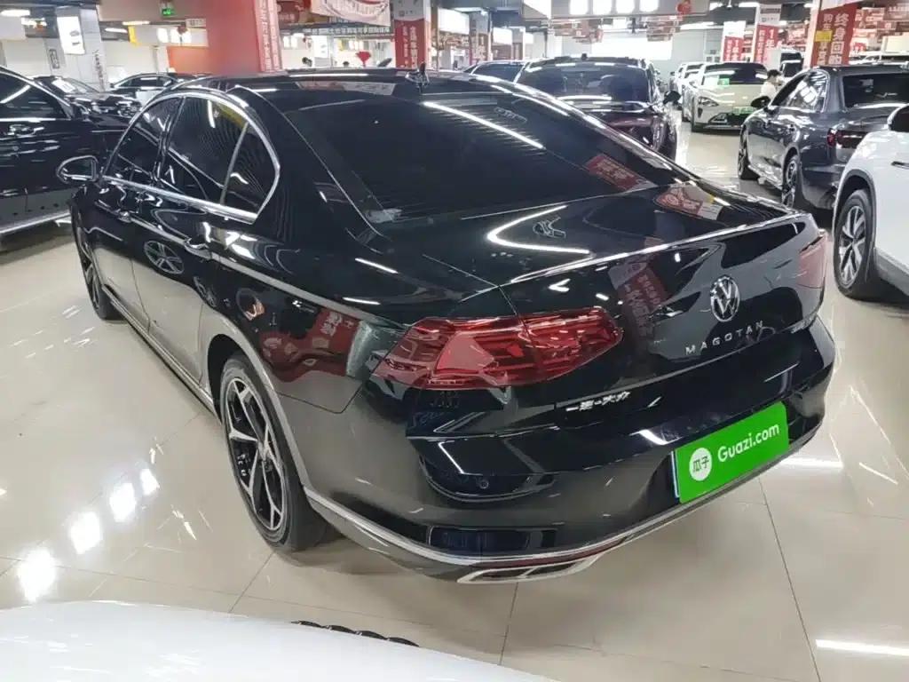 2025 Volkswagen Magotan Facelift Edition, 330TSI DSG Luxury Model — миниатюра 5