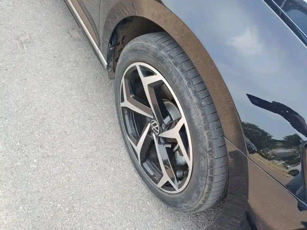 Volkswagen Magotan 2023 2 Millionth Unit Commemorative Edition 330TSI DSG Leading Model — миниатюра 14