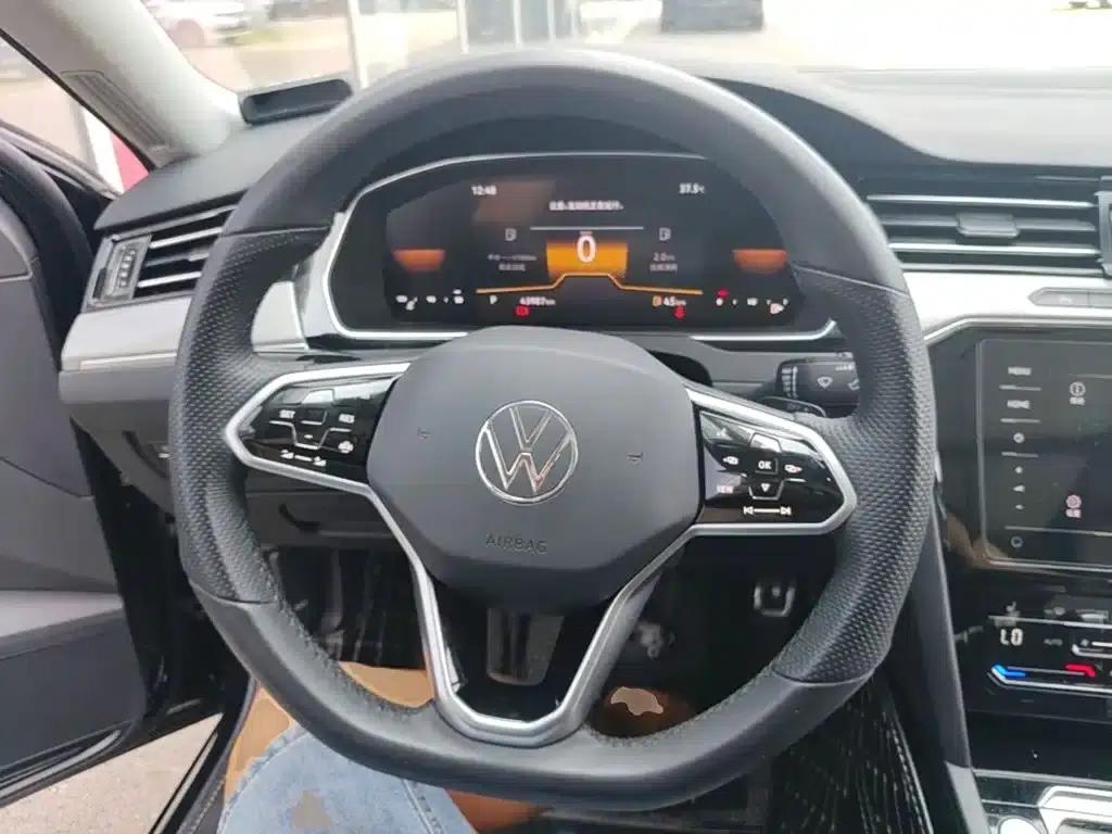 Volkswagen Magotan 2023 2 Millionth Unit Commemorative Edition 330TSI DSG Leading Model — миниатюра 17