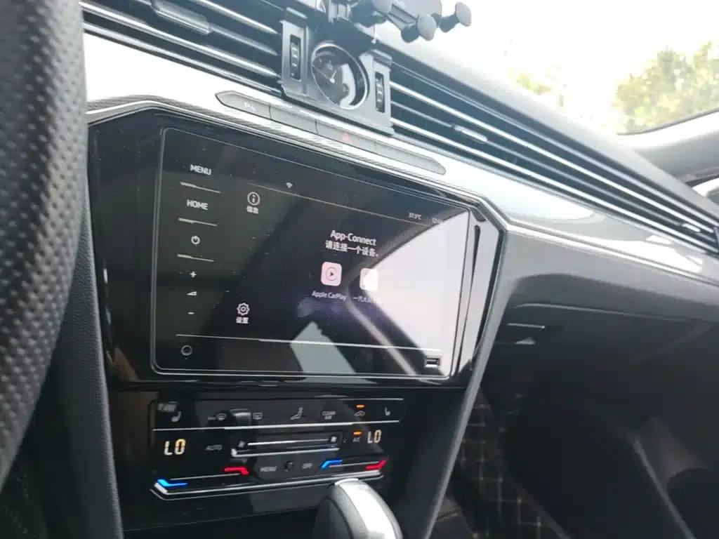 Volkswagen Magotan 2023 2 Millionth Unit Commemorative Edition 330TSI DSG Leading Model — миниатюра 20