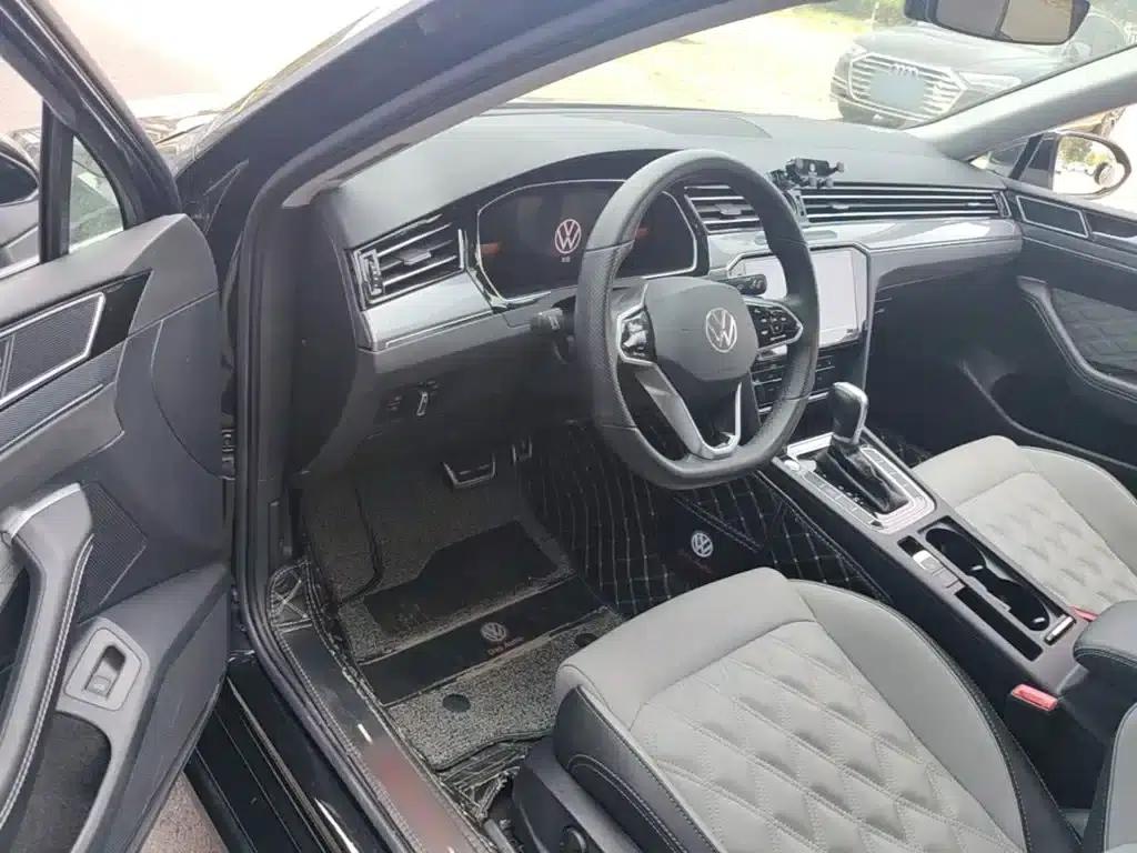 Volkswagen Magotan 2023 2 Millionth Unit Commemorative Edition 330TSI DSG Leading Model — миниатюра 23