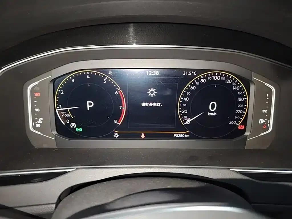 2020 Volkswagen Passat 330TSI DSG Luxury — миниатюра 12
