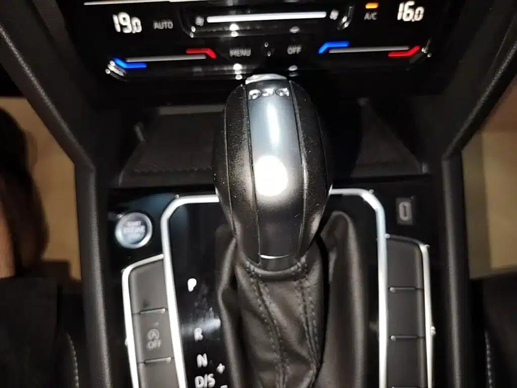 2020 Volkswagen Passat 330TSI DSG Luxury — миниатюра 14