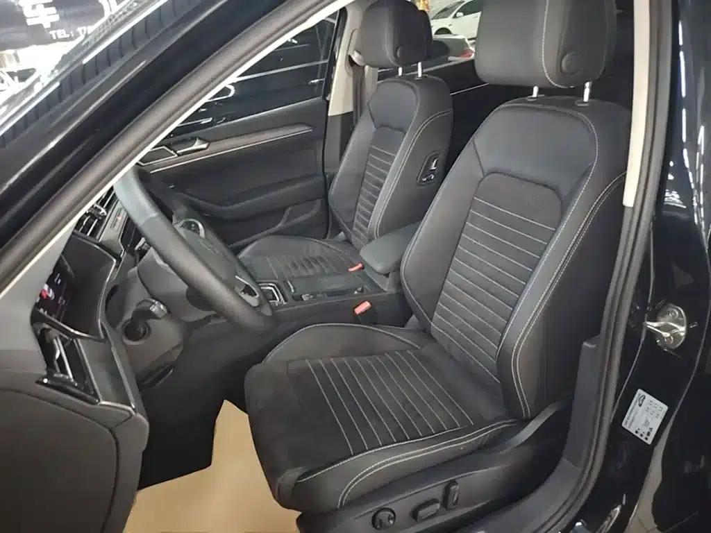 2020 Volkswagen Passat 330TSI DSG Luxury — миниатюра 15