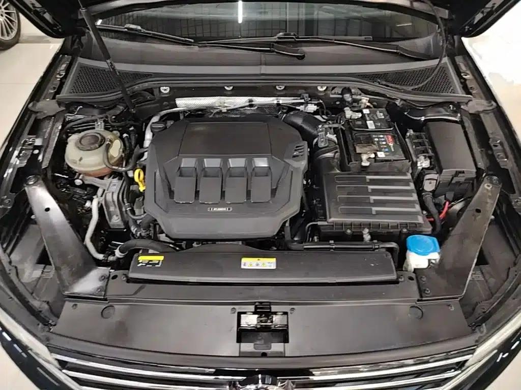 2020 Volkswagen Passat 330TSI DSG Luxury — миниатюра 20