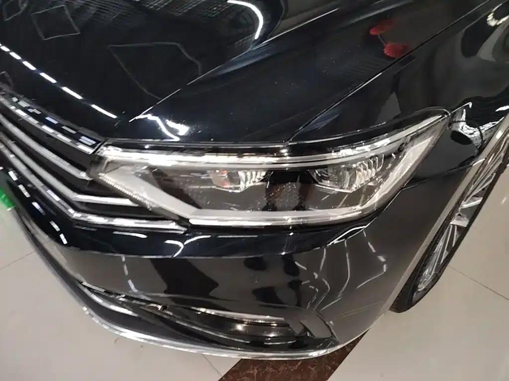 2020 Volkswagen Passat 330TSI DSG Luxury — миниатюра 24