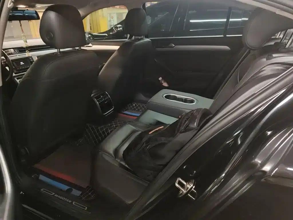 2019 Volkswagen Magotan 280TSI DSG Comfort Model (National V Emission Standard) — миниатюра 17