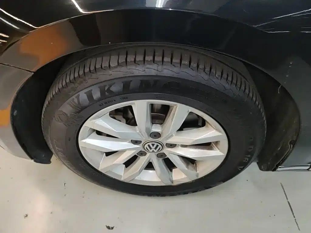 2019 Volkswagen Magotan 280TSI DSG Comfort Model (National V Emission Standard) — миниатюра 23