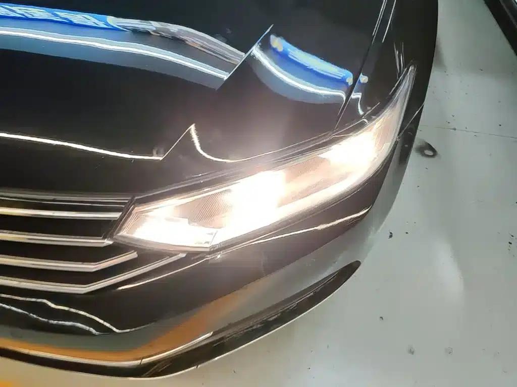 2019 Volkswagen Magotan 280TSI DSG Comfort Model (National V Emission Standard) — миниатюра 24
