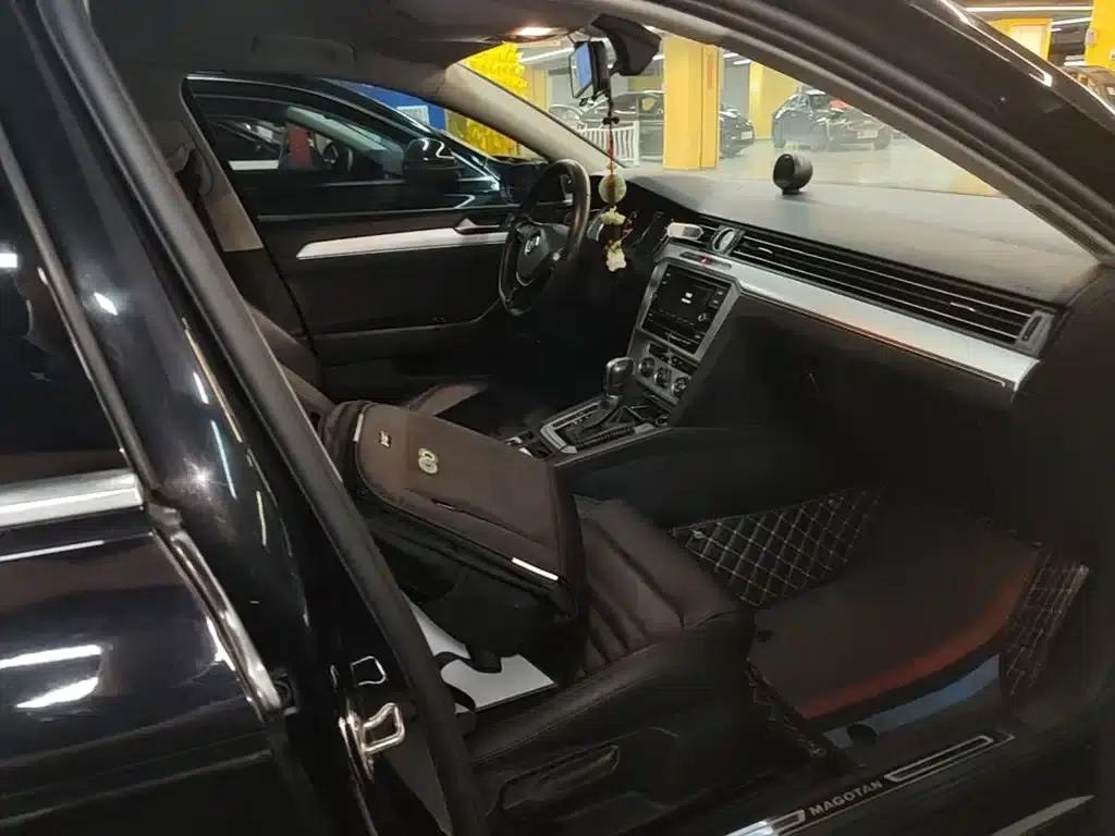 2019 Volkswagen Magotan 280TSI DSG Comfort Model (National V Emission Standard) — миниатюра 25