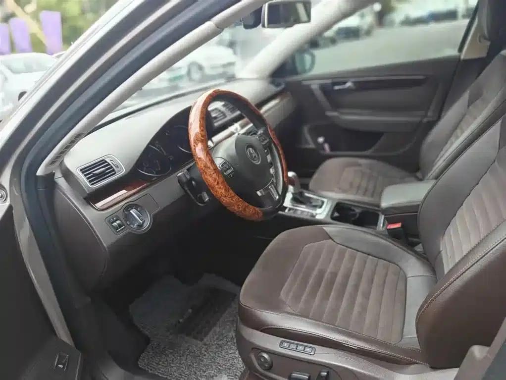 2012 Volkswagen Passat (Imported) Touring Edition 2.0TSI Comfort — миниатюра 8
