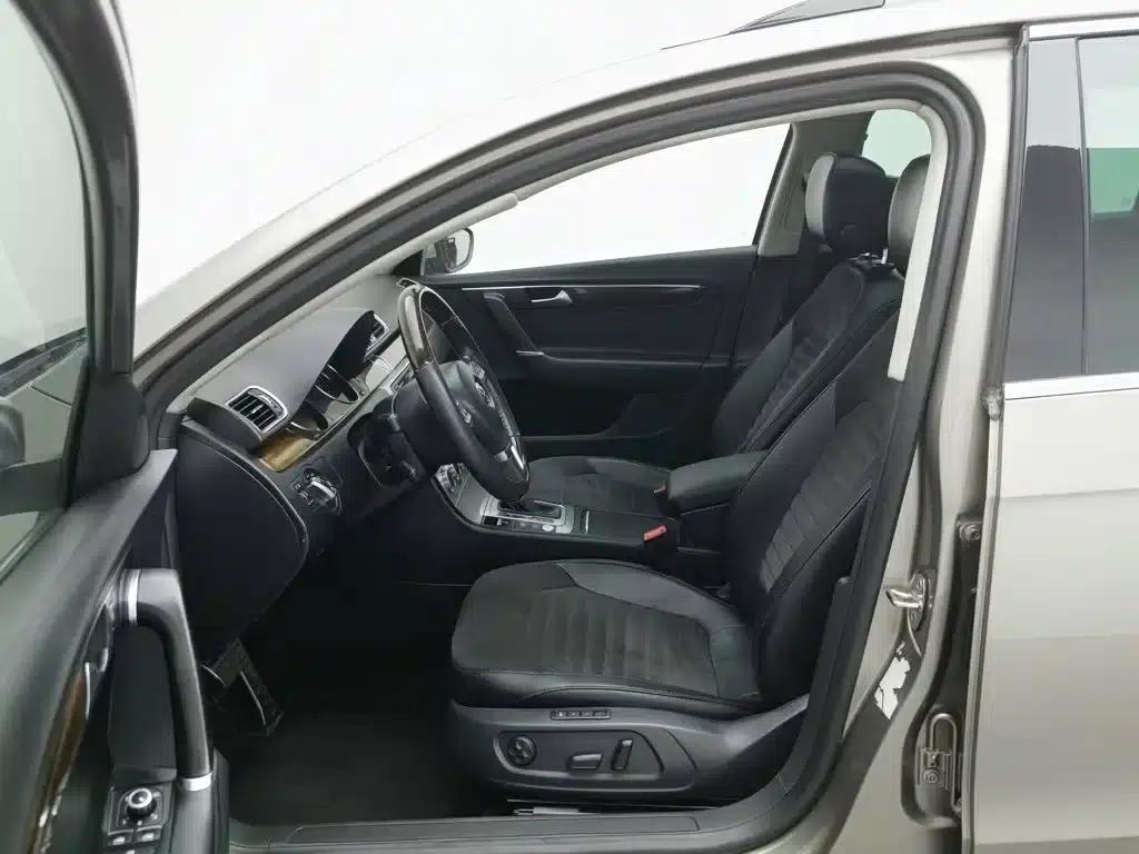 2012 Imported Volkswagen Passat Touring Edition 2.0TSI Comfort — миниатюра 10