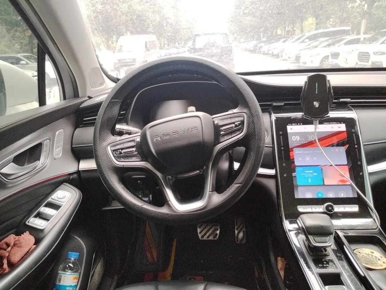 Roewe RX5 MAX 2021 Supreme Series 400TGI Automatic Smart Cabin Prestige Edition — миниатюра 10