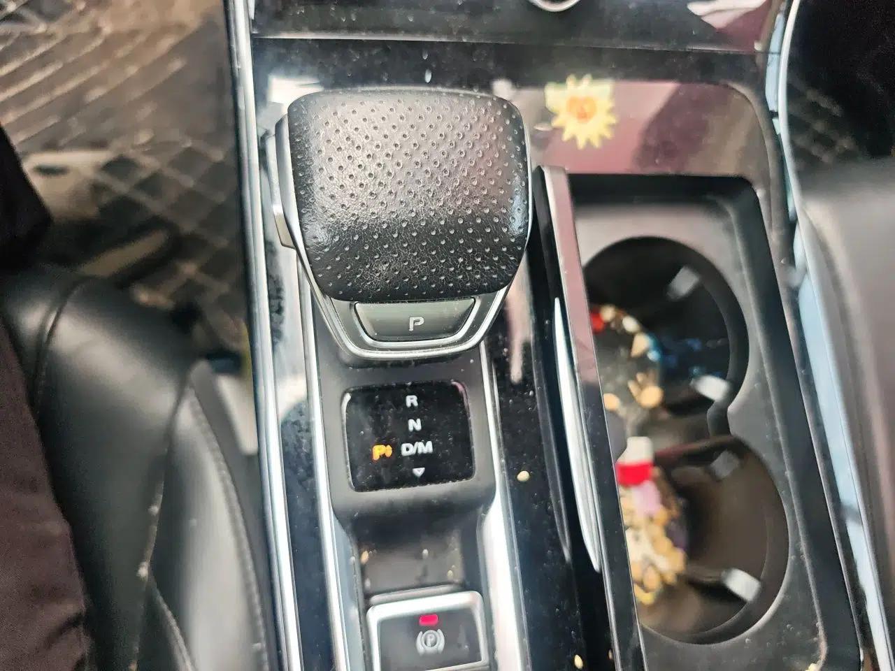 Roewe RX5 MAX 2021 Supreme Series 300TGI Automatic Smart Cabin Prestige Edition — миниатюра 14