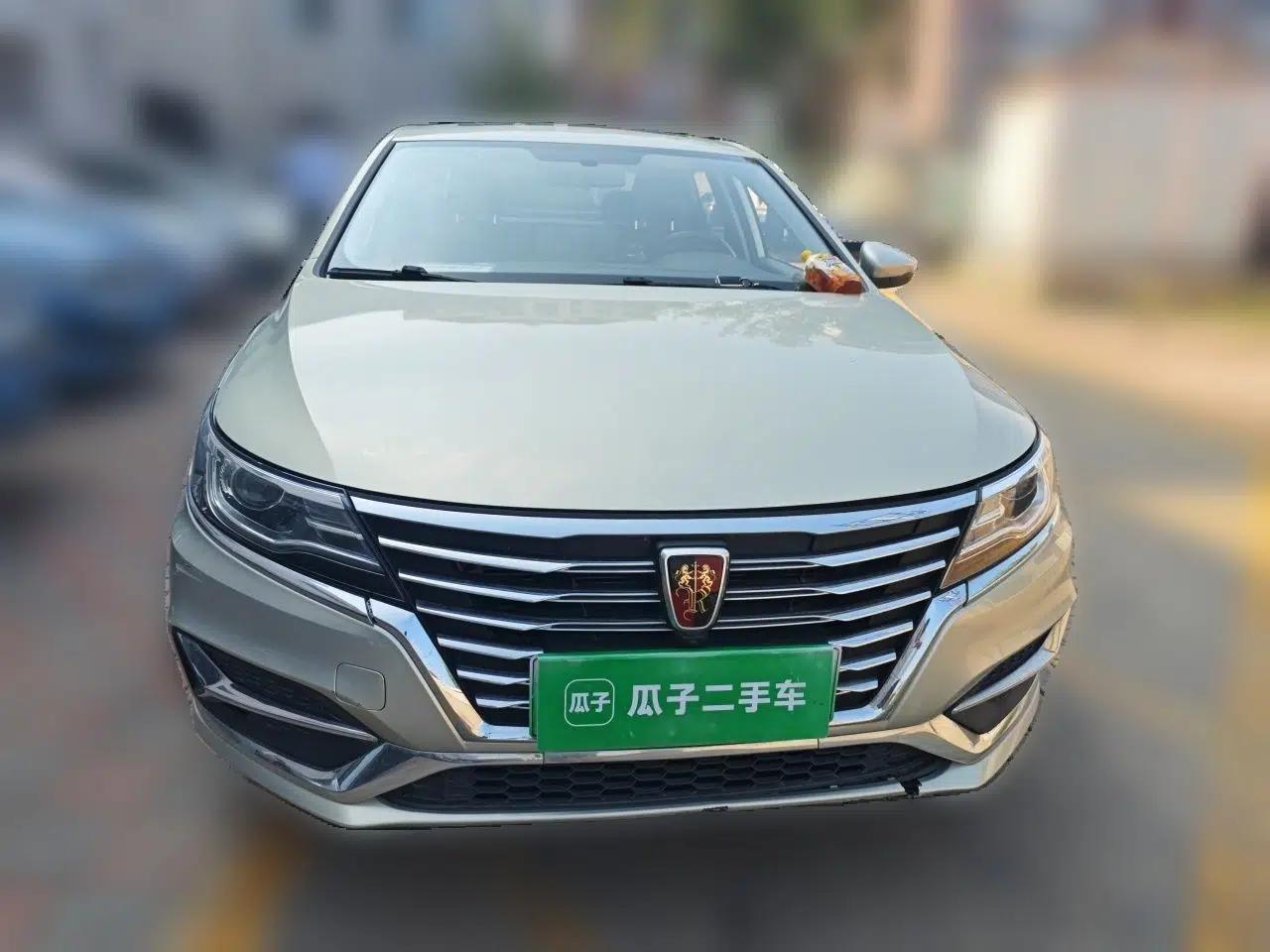 Roewe i6 New Energy 2017 45T Hybrid Connect & Smart Enjoyment Edition — миниатюра 2