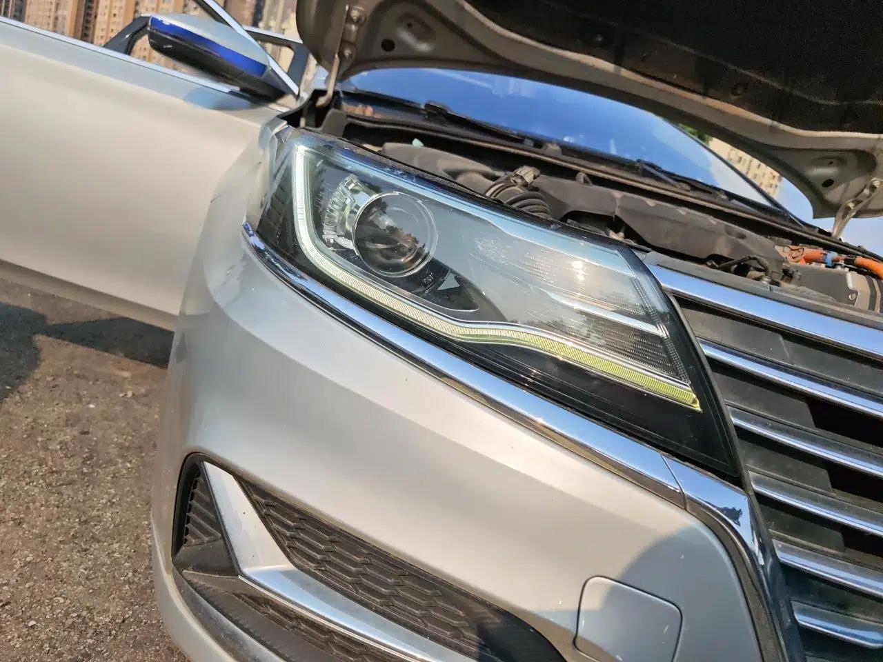 Roewe i6 New Energy 2017 45T Hybrid Connect & Smart Enjoyment Edition — миниатюра 7