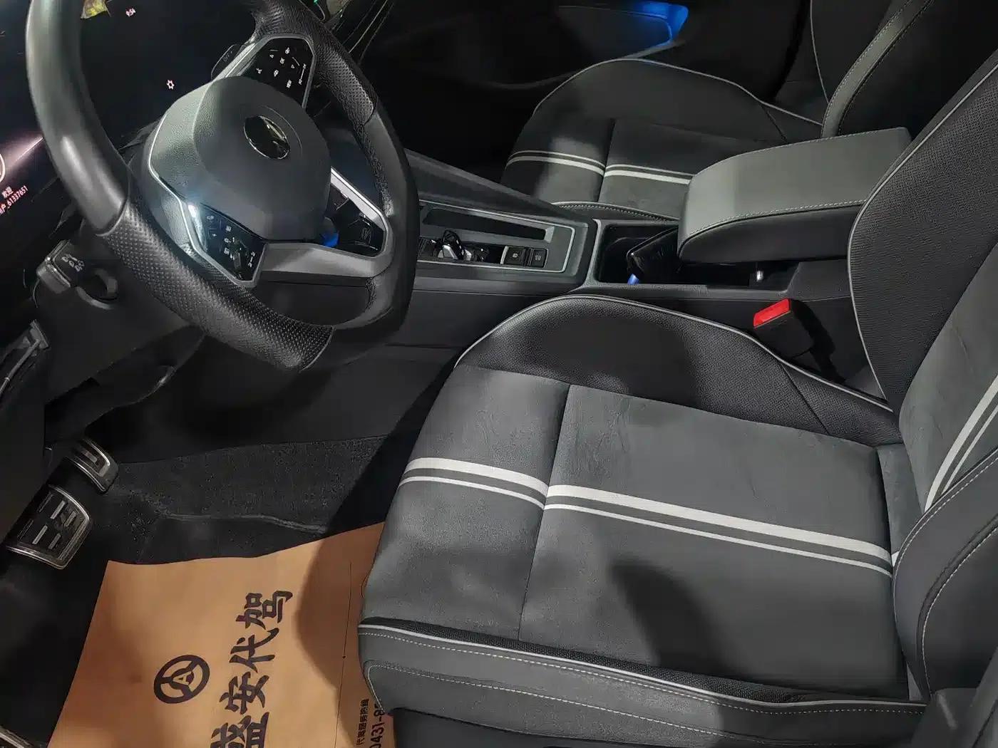 2021 Golf 280TSI DSG R-Line — миниатюра 8