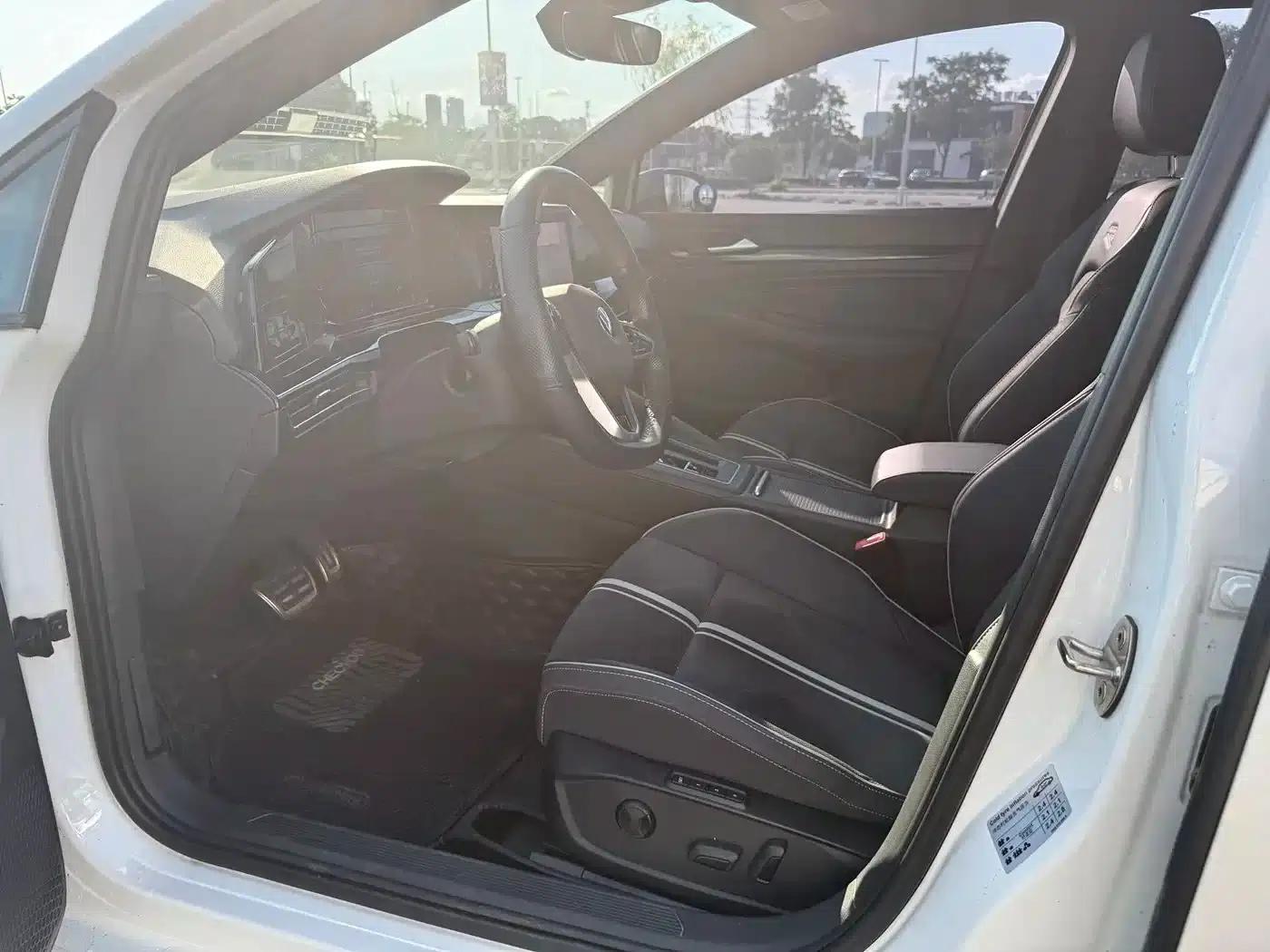 2021 Golf 280TSI DSG R-Line — миниатюра 9