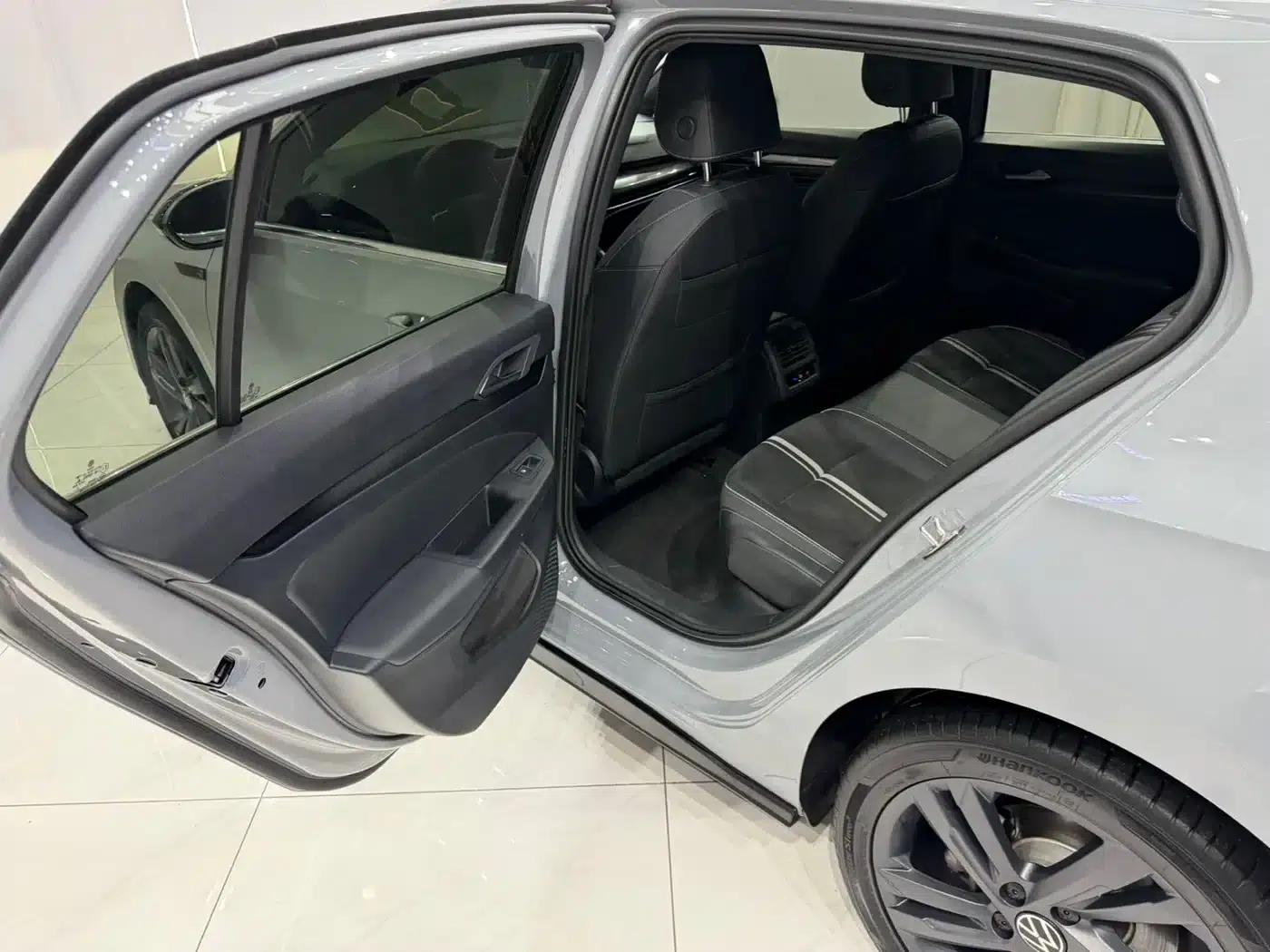 2021 Golf 280TSI DSG R-Line — миниатюра 16