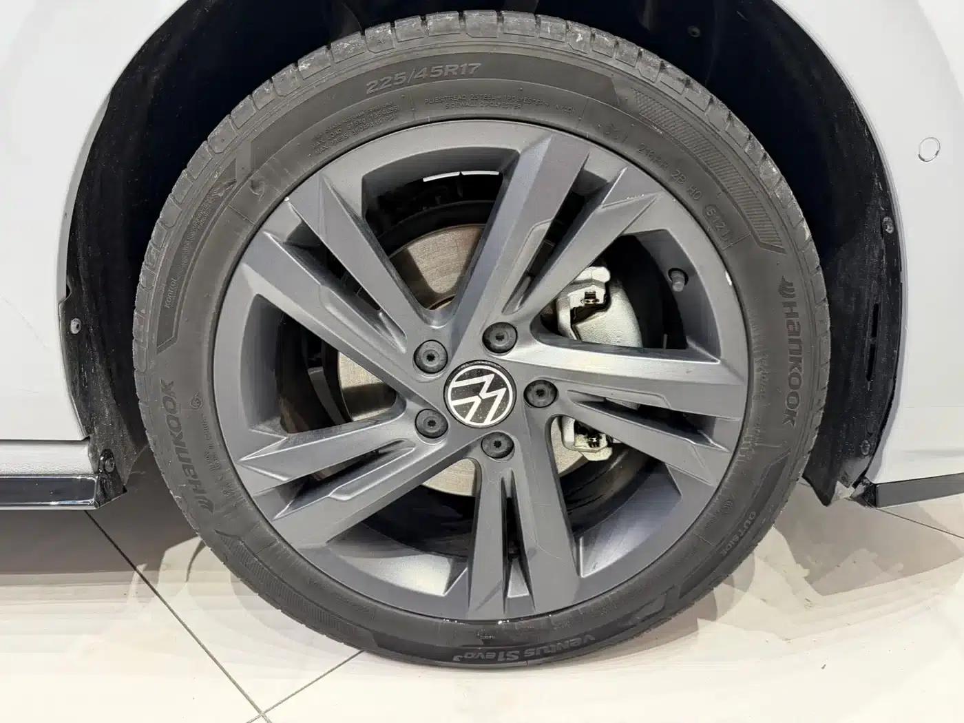 2021 Golf 280TSI DSG R-Line — миниатюра 19