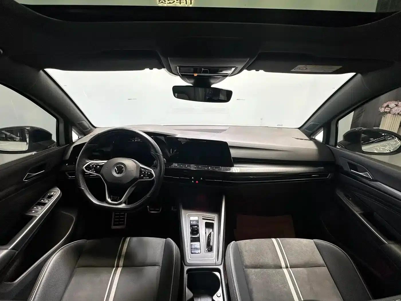 2021 Golf 280TSI DSG R-Line — миниатюра 8