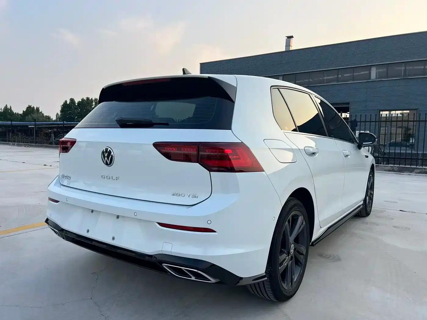 2023 Golf Facelift 280TSI DSG R-Line Lite — миниатюра 6