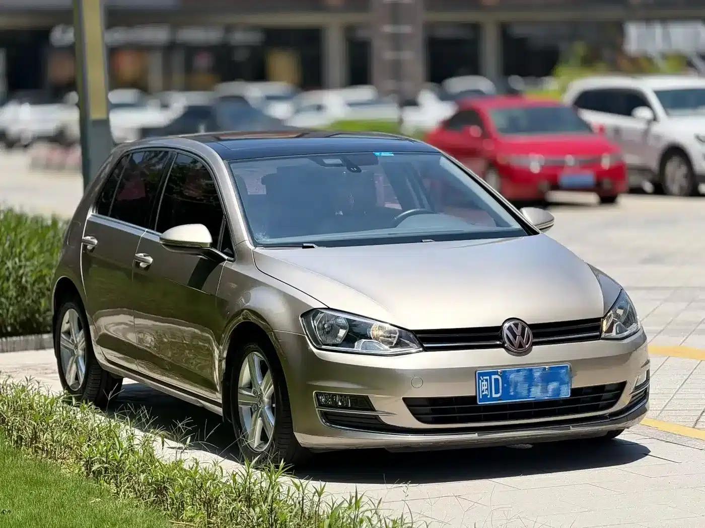 2014 Golf 1.4TSI Automatic Luxury — миниатюра 3