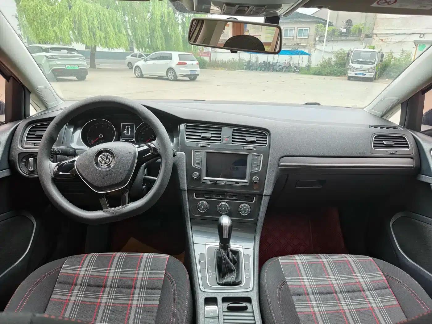 2016 Golf 1.6L Automatic Comfort — миниатюра 8