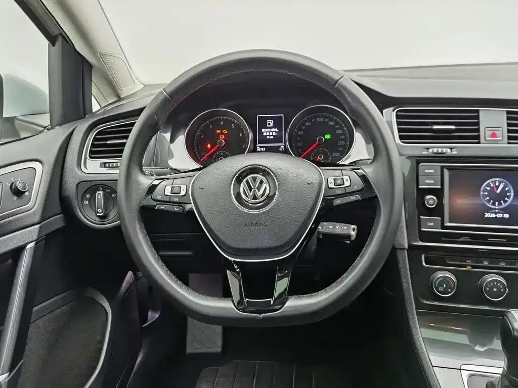 2018 Golf 230TSI Automatic Comfort — миниатюра 11