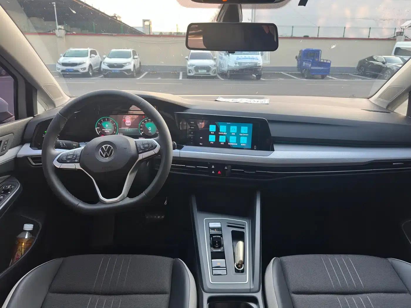 2021 Golf 280TSI DSG Pro — миниатюра 10