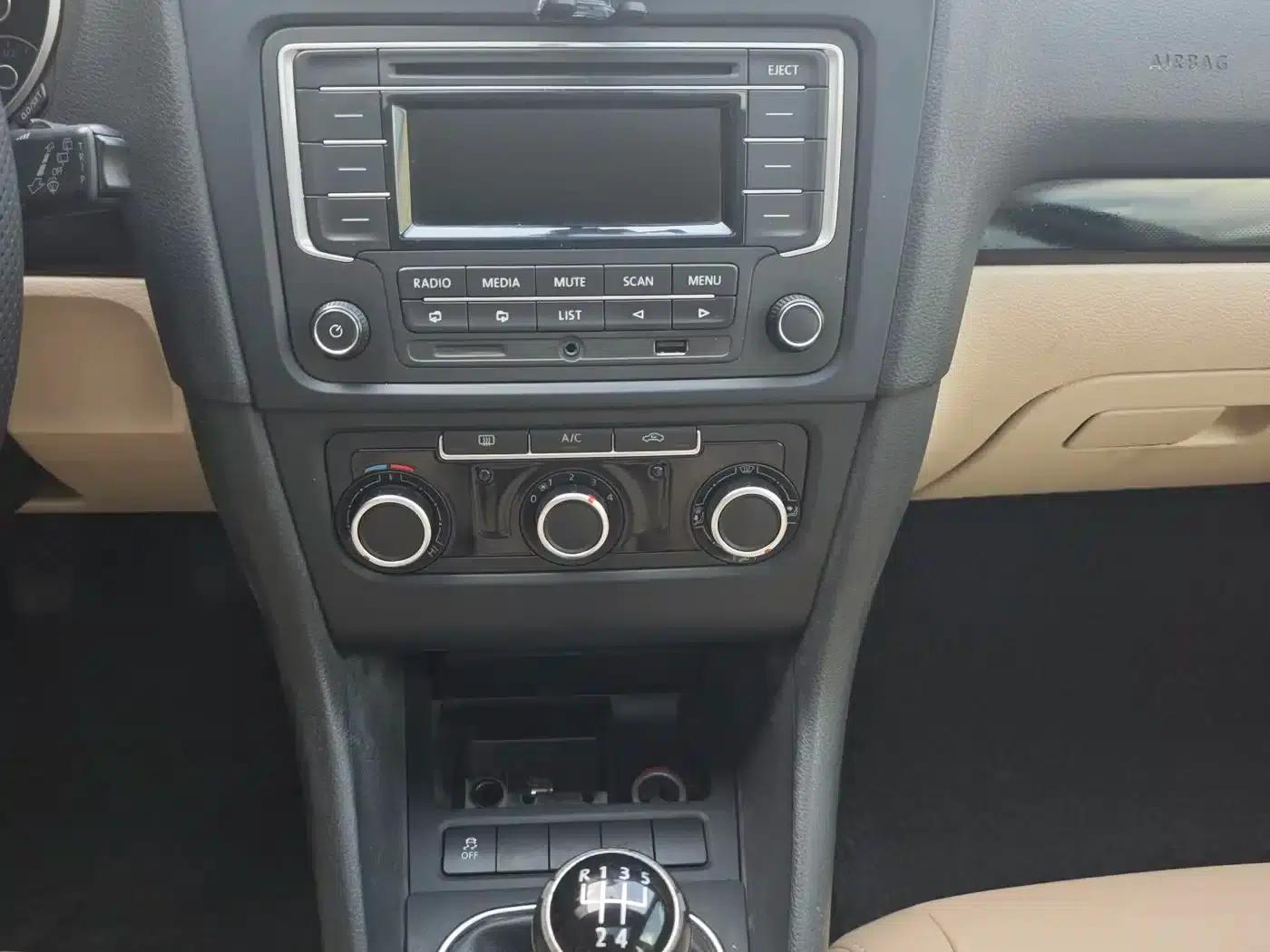 2012 Golf 1.4TSI Manual Comfort — миниатюра 7