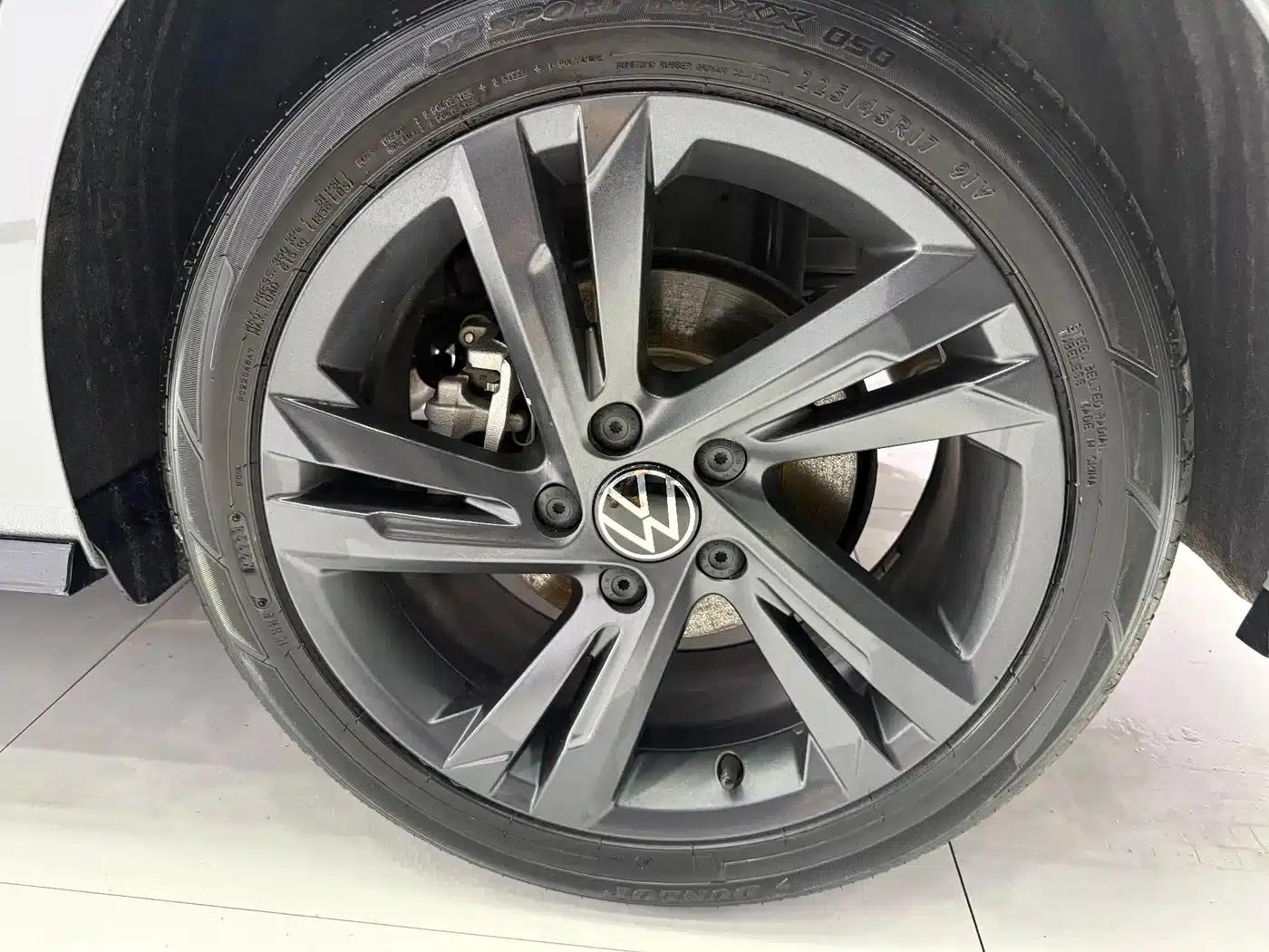 2023 Golf Facelift 280TSI DSG R-Line Lite — миниатюра 7