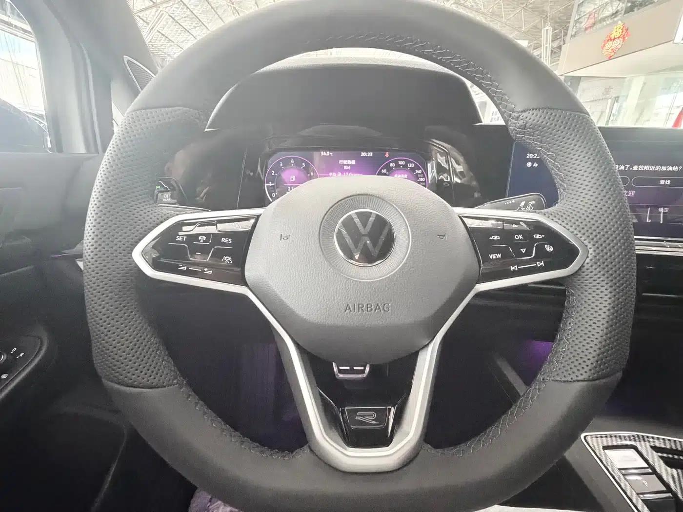 2021 Golf 280TSI DSG R-Line — миниатюра 6