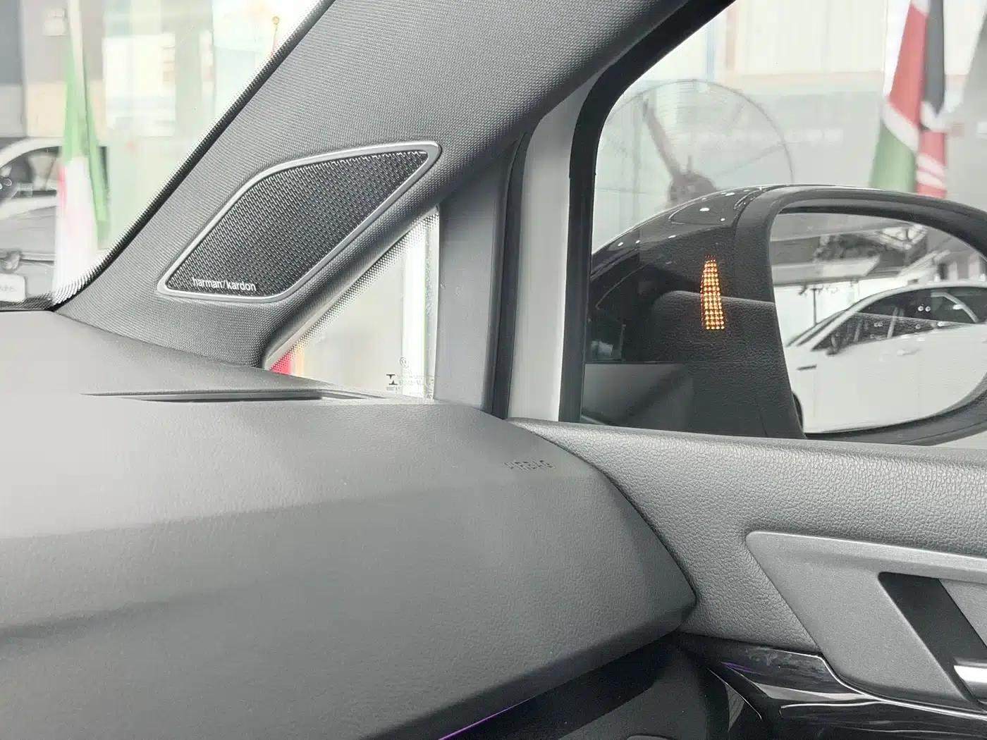 2021 Golf 280TSI DSG R-Line — миниатюра 9
