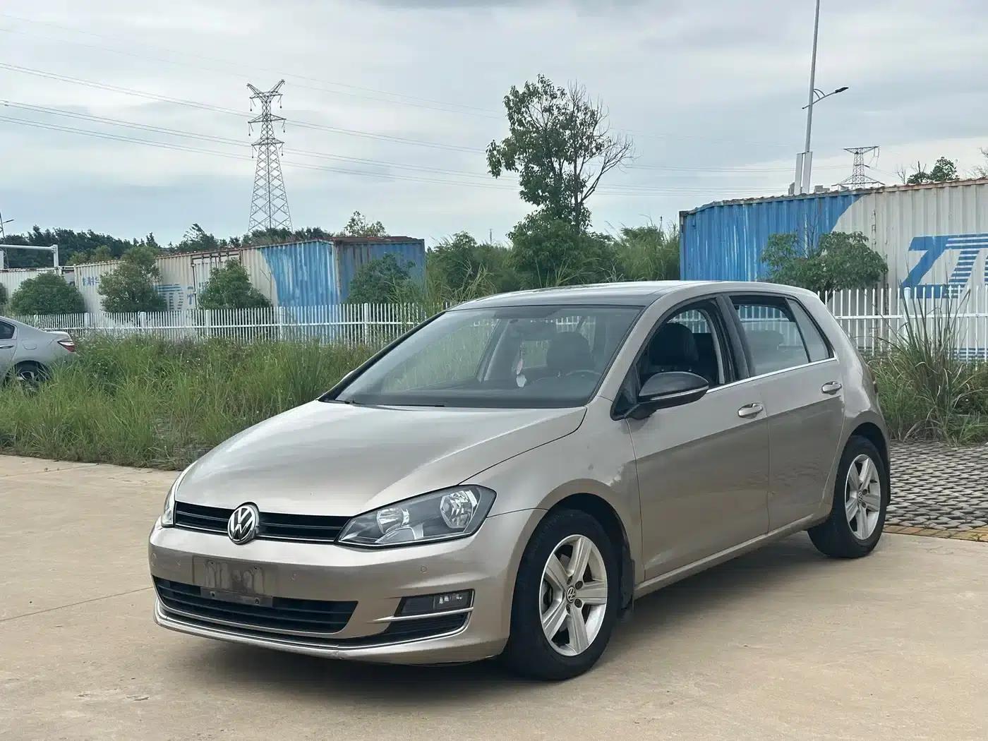2017 Golf 1.6L Automatic Comfort Millionth Unit Commemorative Edition — миниатюра 1