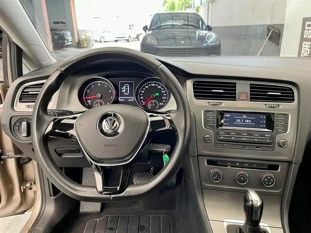 2015 Golf 1.4TSI Automatic Comfort — миниатюра 11