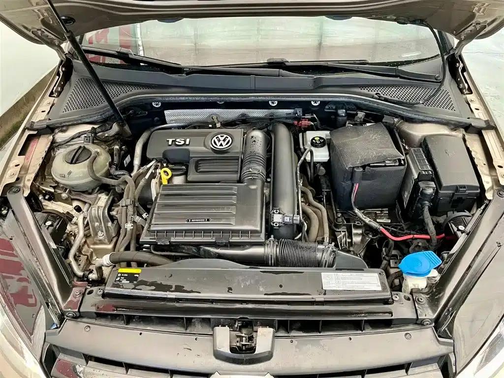 2015 Golf 1.4TSI Automatic Comfort — миниатюра 16