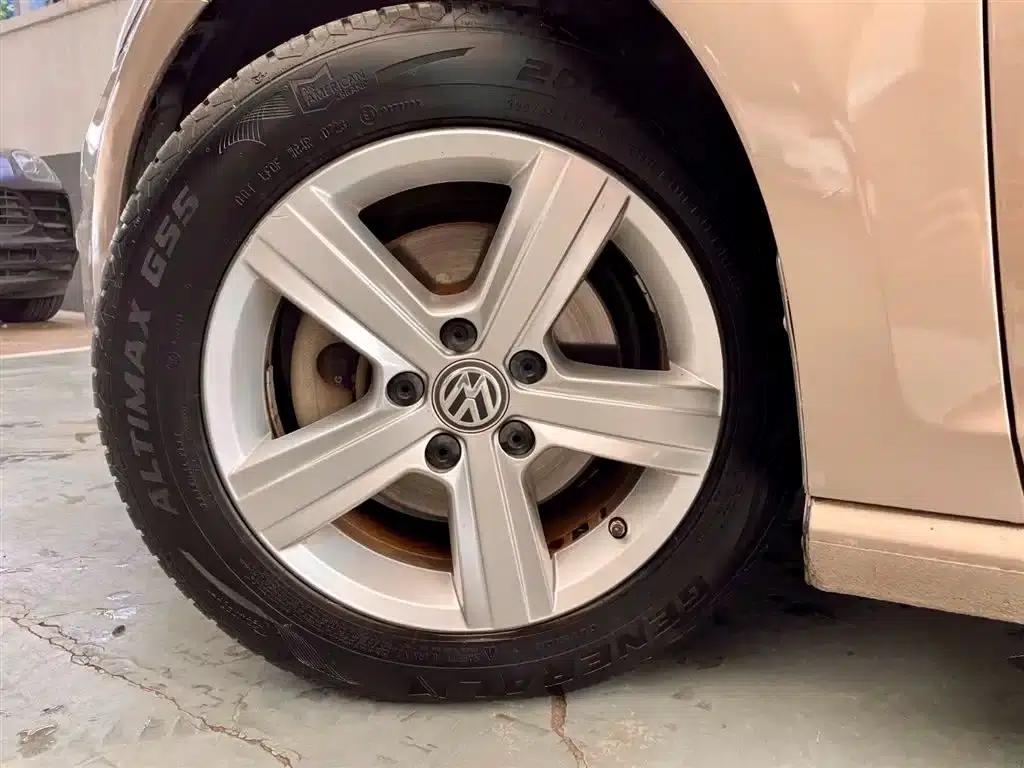 2015 Golf 1.4TSI Automatic Comfort — миниатюра 17