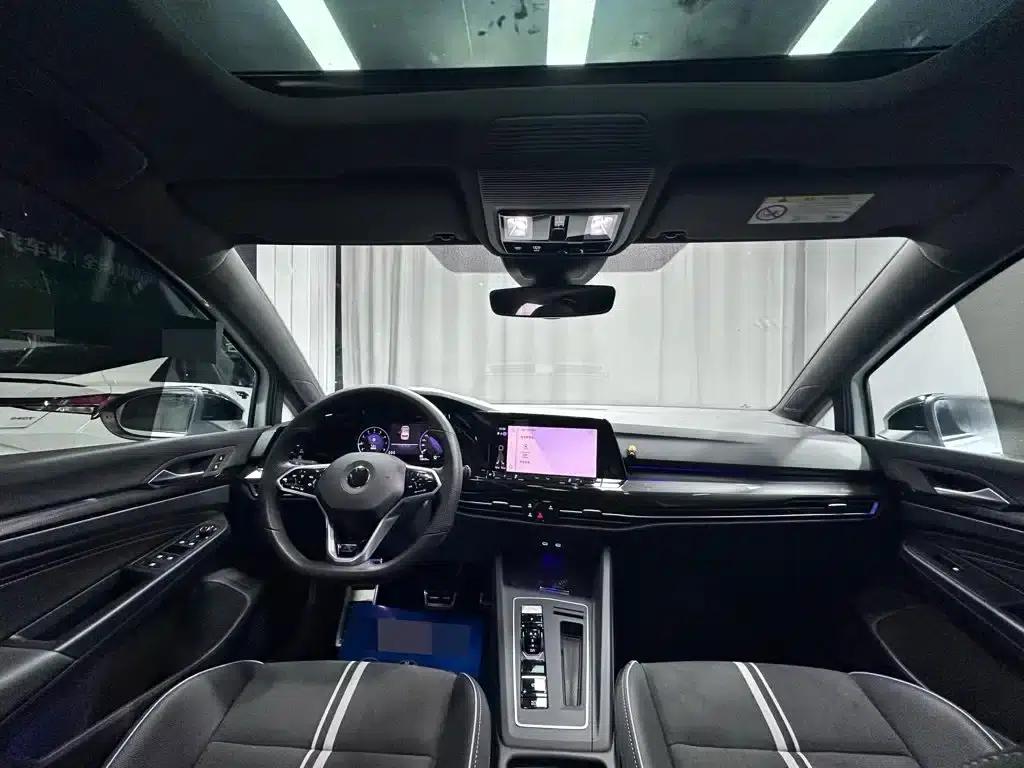 2021 Golf 280TSI DSG R-Line — миниатюра 11