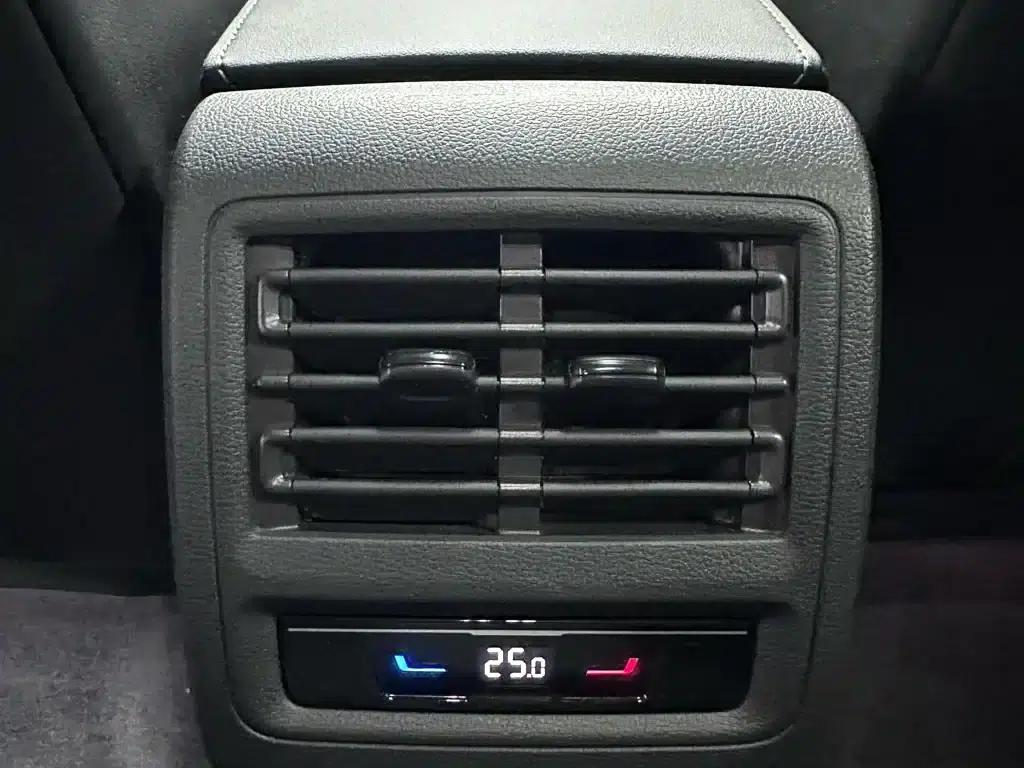 2021 Golf 280TSI DSG R-Line — миниатюра 16