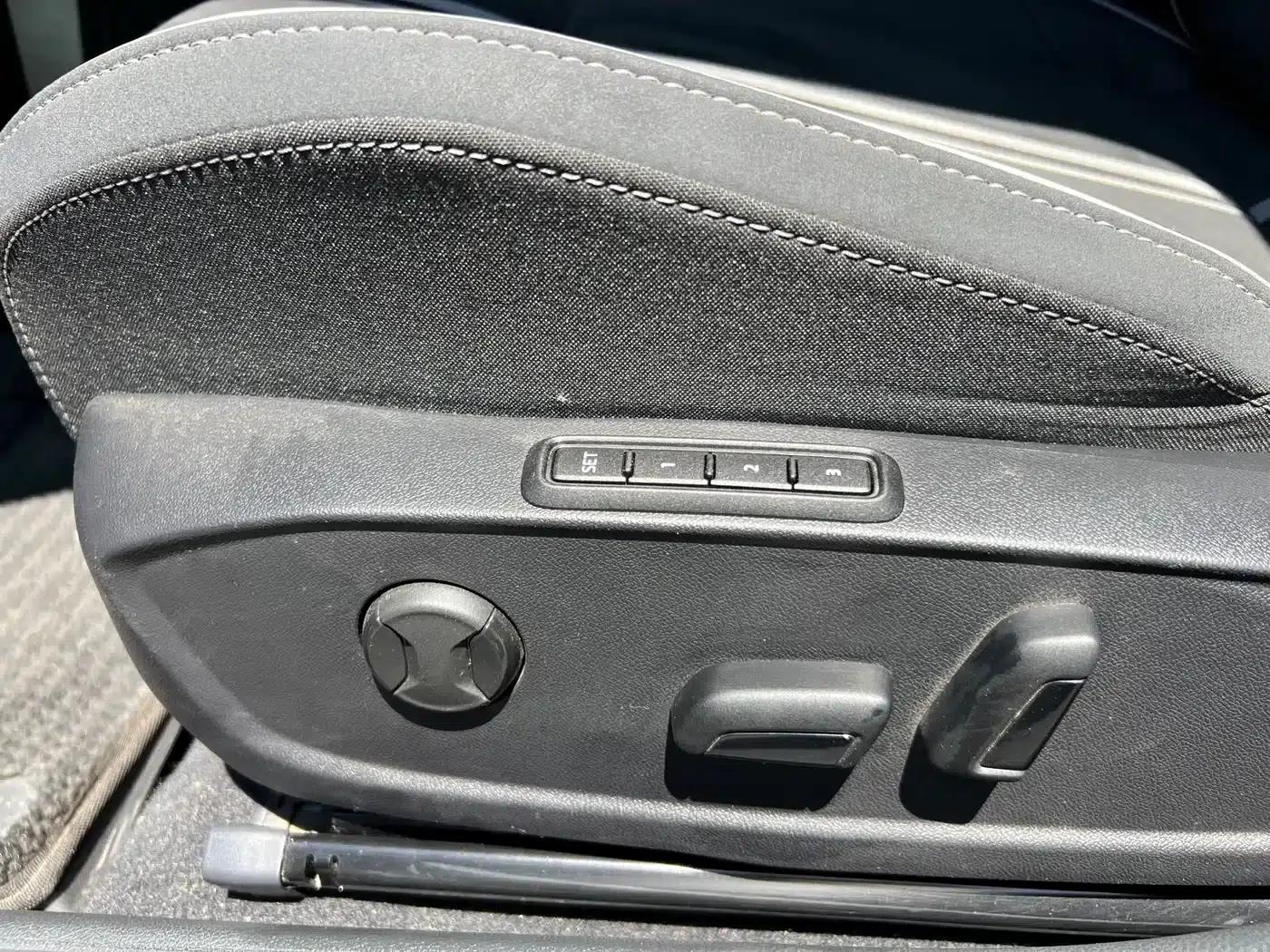 2021 Golf 280TSI DSG R-Line — миниатюра 15