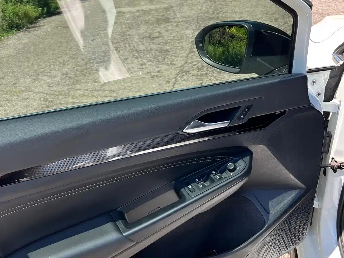 2021 Golf 280TSI DSG R-Line — миниатюра 16