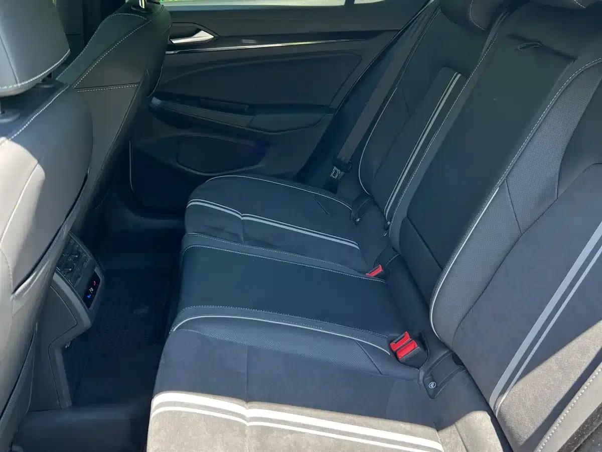 2021 Golf 280TSI DSG R-Line — миниатюра 9