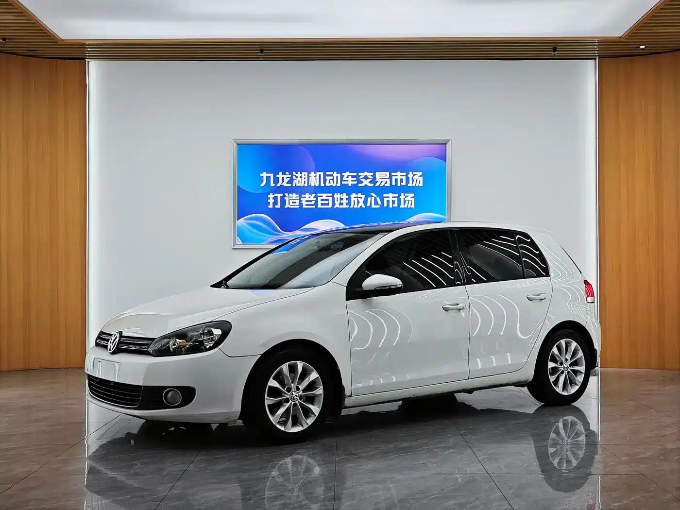 2012 Golf 1.6 Manual Comfort — миниатюра 1