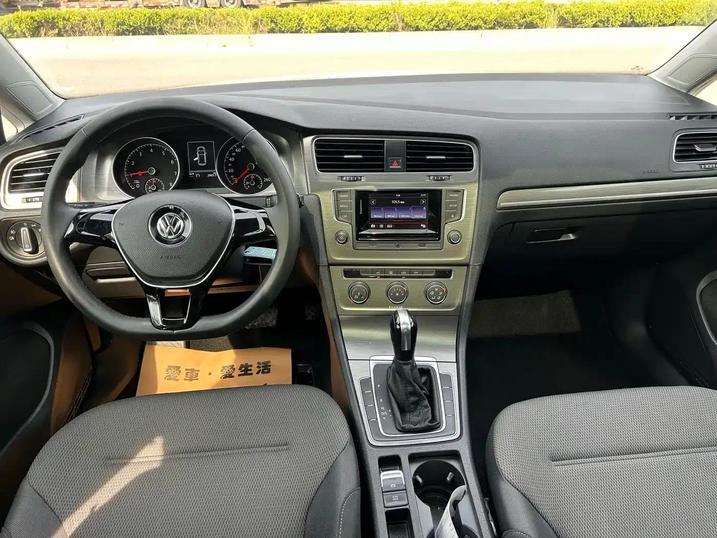 2016 Golf 1.6L Automatic Comfort — миниатюра 4